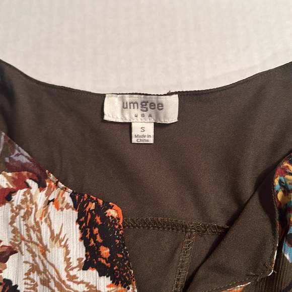 Umgee floral bell sleeve swing dress/tunic size small 🧡 - Picture 7 of 15